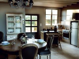 Le Chateau Des Cinq Cantons 호텔 카르팡트라 외부 사진